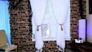 emilyjoneschat pretty neat buttplug ass-fucking