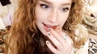 gingerpeach aka emblu aka soularouge dildo blowjob