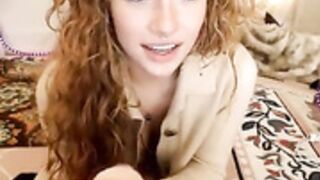 gingerpeach aka emblu aka soularouge dildo blowjob