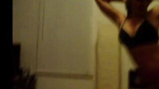 Carlotta Champagne - The Fail Workout