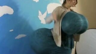 Koa Waterbottle Avertisment