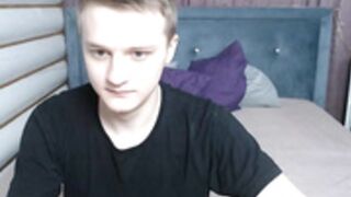 kuroteur / hizgi elsa solo pussy play