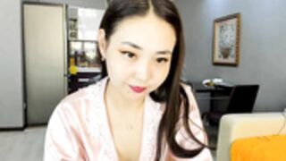 bora_ hitachi fuck squirt