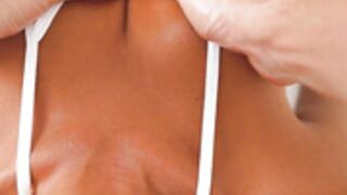 Putri Cinta massage preview