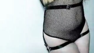 2022-02-12 H0lly-Pe@ photoshoot pt2