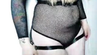 2022-02-12 H0lly-Pe@ photoshoot pt2