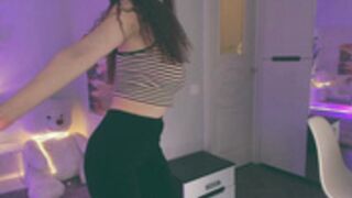 kali_nostra nipple slip