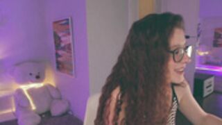 kali_nostra nipple slip