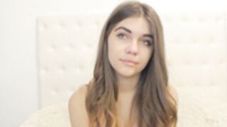 Carrie Cat pretty girl shows boobs 2