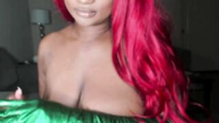 2022.02.02 - Novacandy - poison ivy - 1