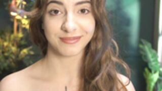 yours_lola highlights 1/3