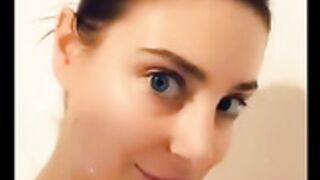 OnlyFans Sex Clip, Bree Essrig – Shower Video