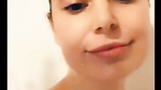 OnlyFans Sex Clip, Bree Essrig – Shower Video
