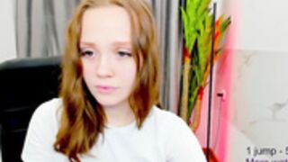misa_blush handbra tease 1/2