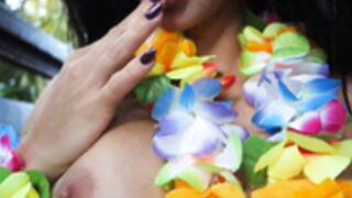 A.R Miss Hawaiian Squirt