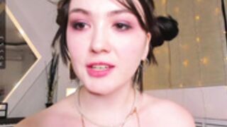 _ginsengstrip2002_ formerly lesbian studio