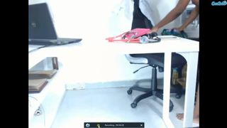 yettzaretth enjoys her coworker and squirting