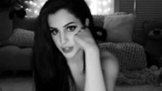 Kati3kat singing