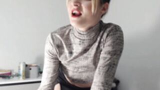 ninnakatthe tease 2