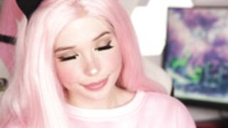 Belle Delphine slapped