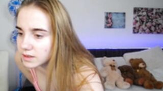 alice_rays_ teasing