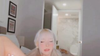 Izzybunnies OF Fucking Big Dildo