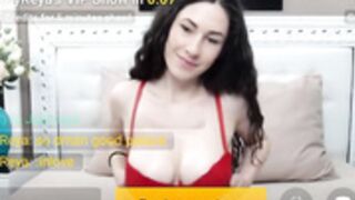 JulyReya - Keep the vibes on