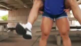 Kr1st1n3 N1c0l3 AW / muscles comparison