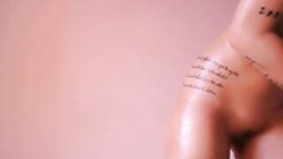 Insanna: perfect and sexy