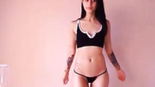 Insanna: perfect and sexy