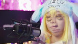 Alice Bong: ASMR Eating and Sex