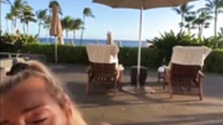 Therealbrittfit outdoor blowjob