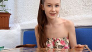 Emily Bloom W4B 21