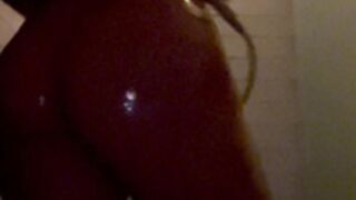 Devorah rollof OF shower routine 03