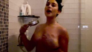 Devorah rollof OF shower routine 1