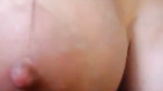 AsianKittie  mastubating with Hitachi