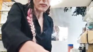 adya-aly squirt show