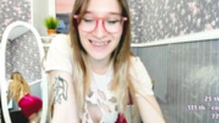 kali_coy cut shirt 2/2