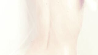 Danni Gee shower solo