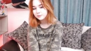 Unkown really pretty girl from F4F 2020 DM her name