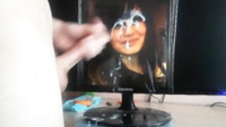 cum tribute