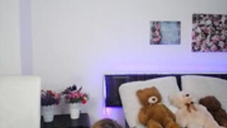 alice_rays_ wet top