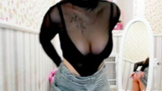 erika_coy 220404 PVTspy bare ass tease, tits w bandaids