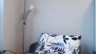 justin_acox flashes and plays with her pussy