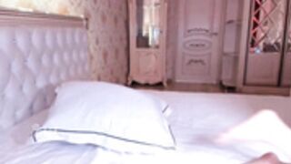 Haeun_Lee: divine beauty's Horse Piss @16:00