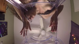KeriBerry See Through Chair premium