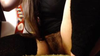 katress model shows pussy