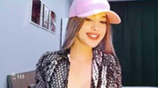 Angella_kleee is read better than Jykfqy Lol