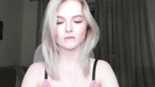 yuppiyulia (2021-10-12 13.24.18)