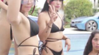 mansion-girls_2022-03-17 p1